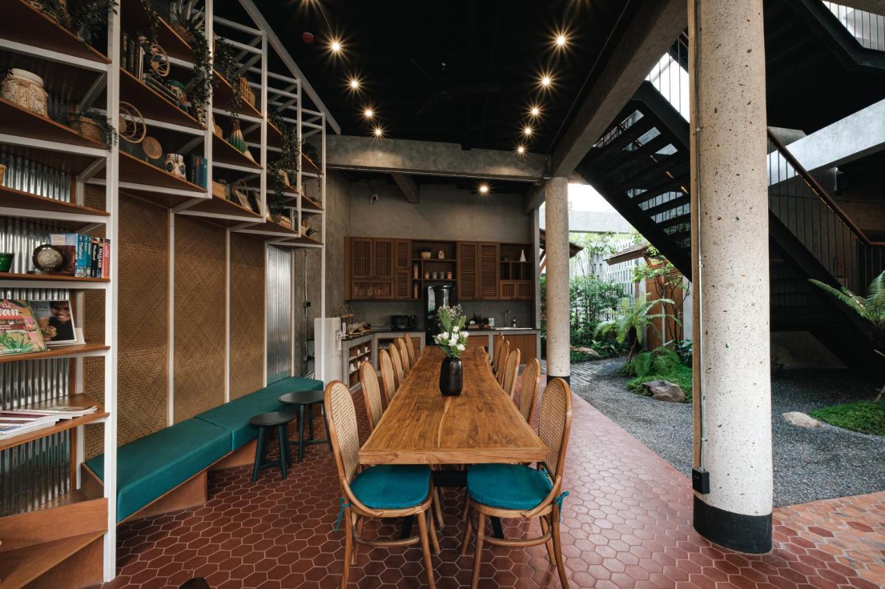 Hidden Garden Hostel チエンマイ エクステリア 写真