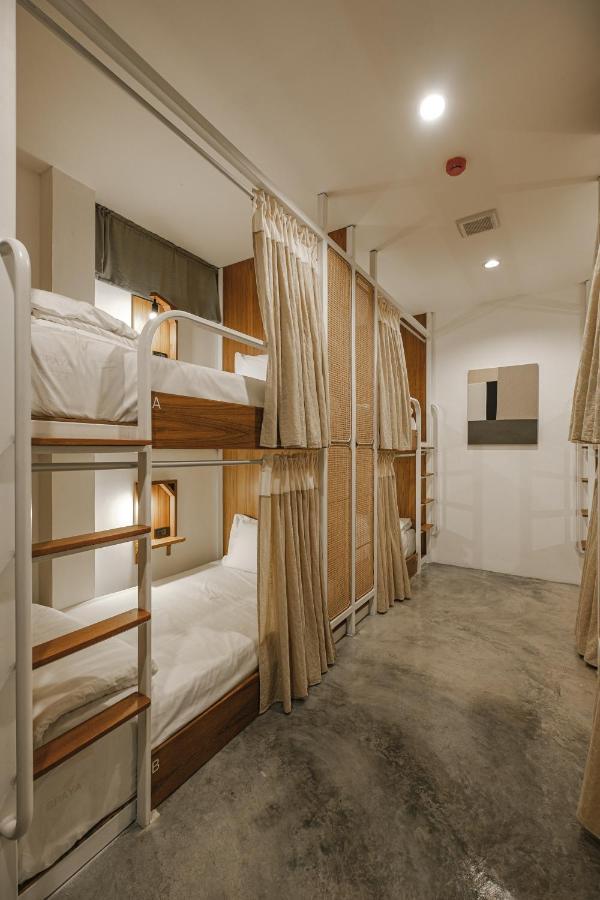 Hidden Garden Hostel チエンマイ エクステリア 写真
