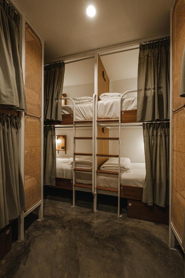 Hidden Garden Hostel チエンマイ エクステリア 写真