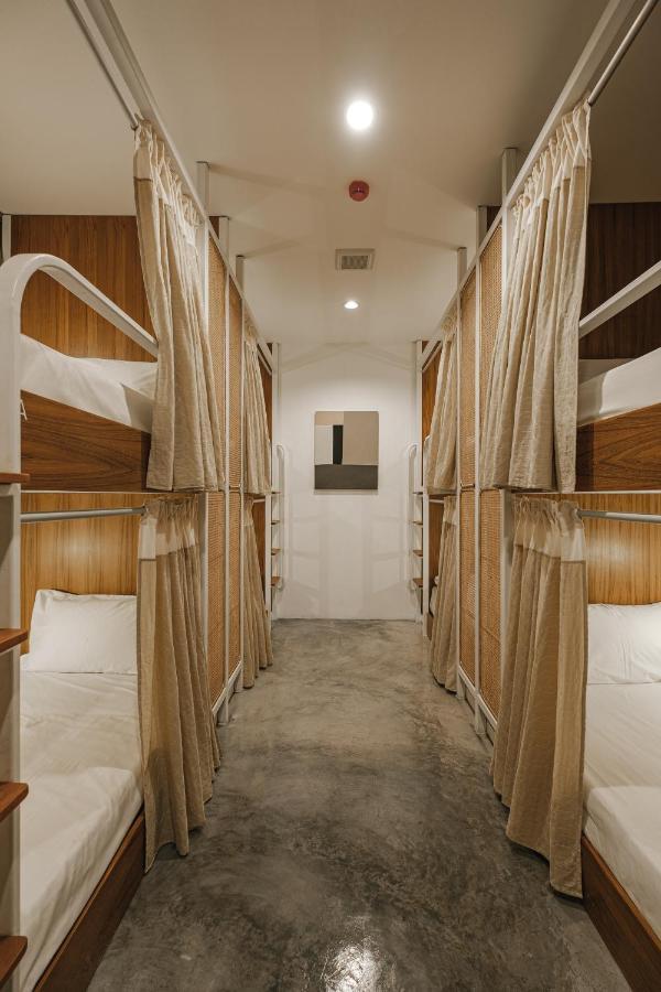 Hidden Garden Hostel チエンマイ エクステリア 写真