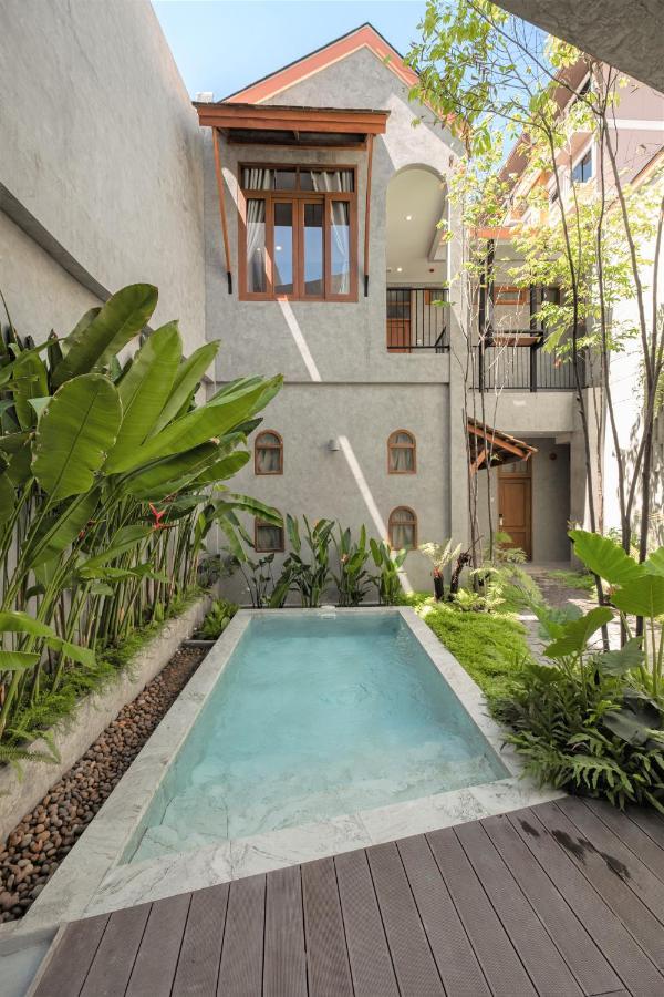 Hidden Garden Hostel チエンマイ エクステリア 写真